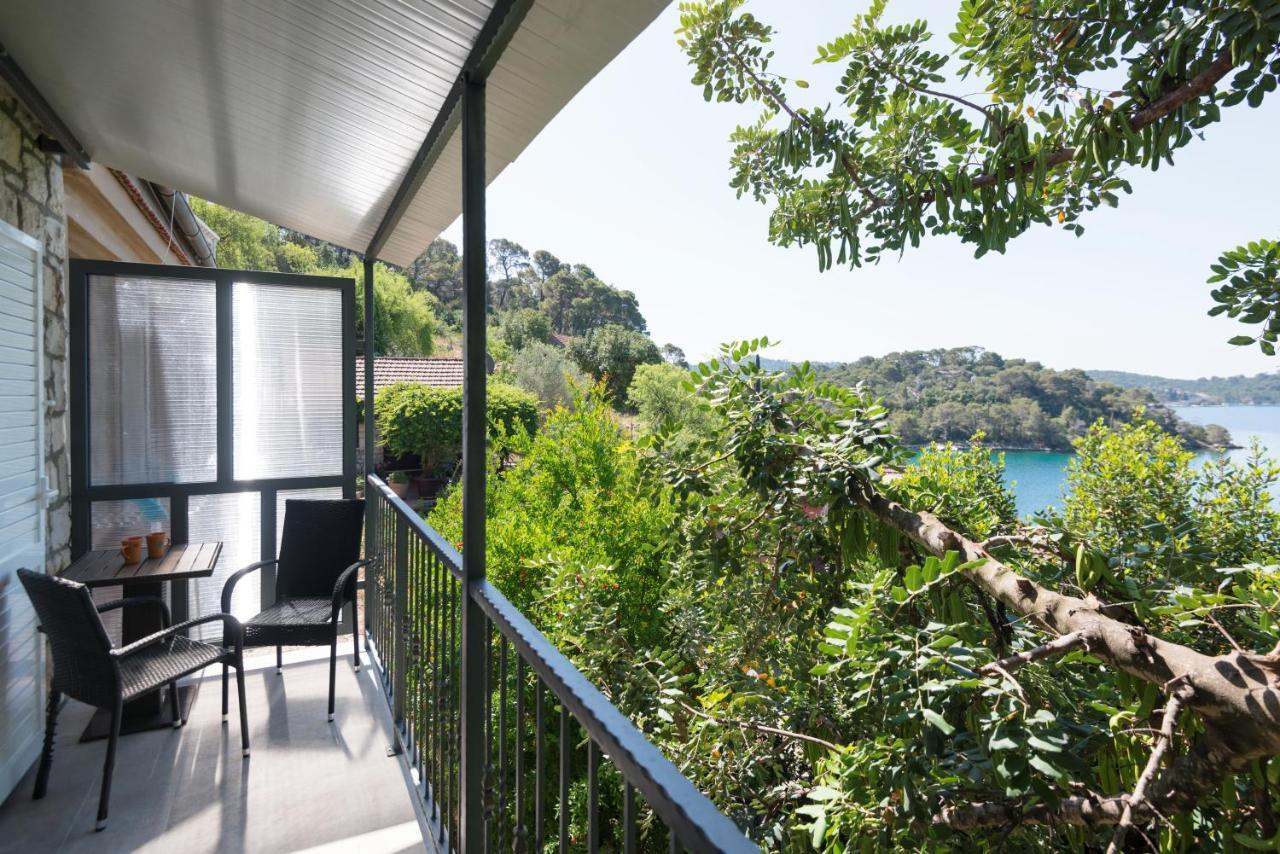 Guesthouse Pavla 古维达里 外观 照片
