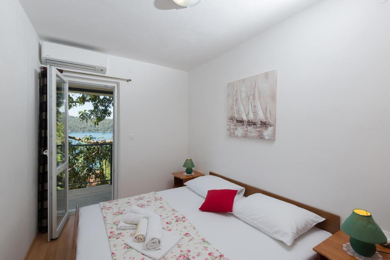 Guesthouse Pavla 古维达里 外观 照片