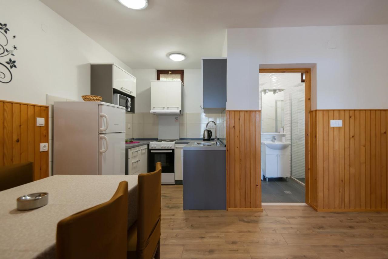 Guesthouse Pavla 古维达里 外观 照片